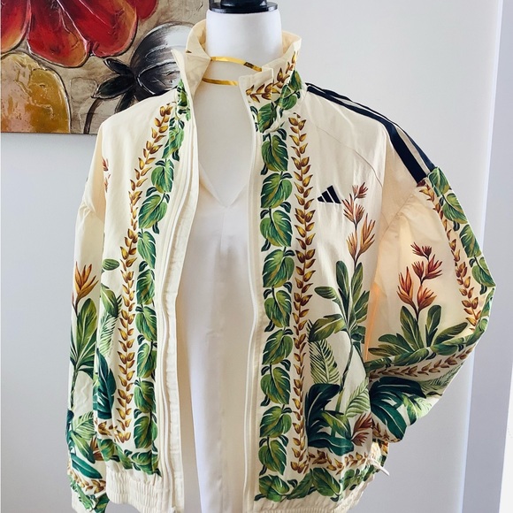 Adidas x FARM Rio Breeze Cream Tropical- Print Jacket, LIMITED EDITION 🌱 - Picture 5 of 9